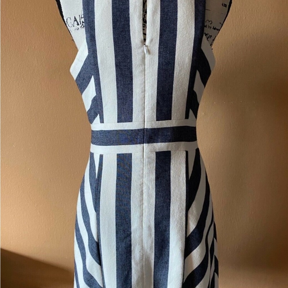 Milly Graphic Striped Dress Excellent condition never worn ! - Picture 5 of 5